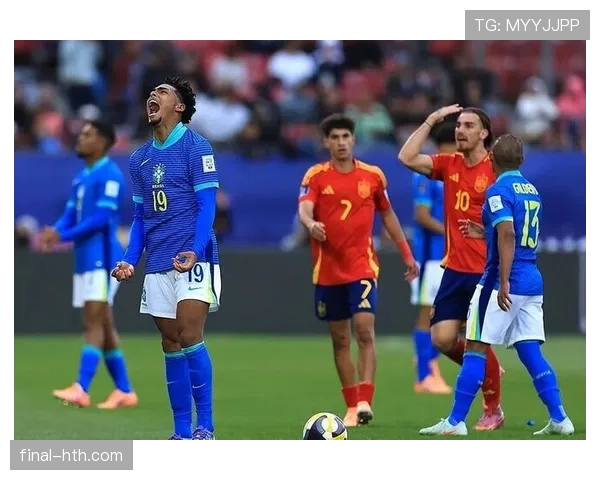 巴西队主帅新战术引热议，球迷期待助球队重返世界杯巅峰