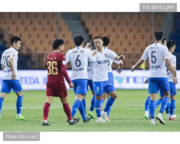 恰尔汗奥卢与队友表现稳健，助力球队迎来关键胜利