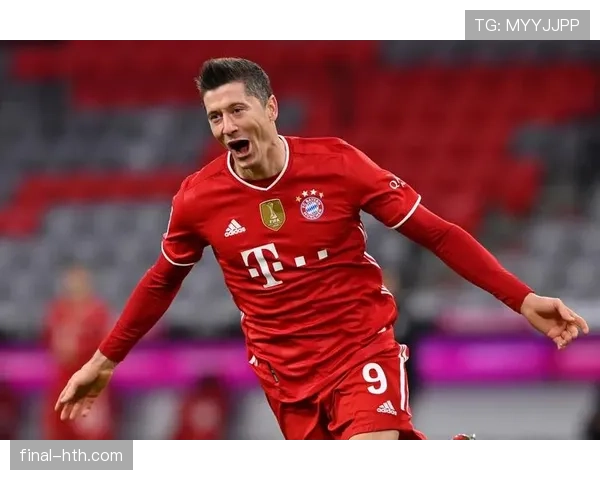 莱万多夫斯基生涯关键节点解析：多特崛起至拜仁封神