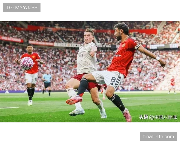 曼联防线失误频繁问题持续,对关键阶段稳定性考验逐步显现